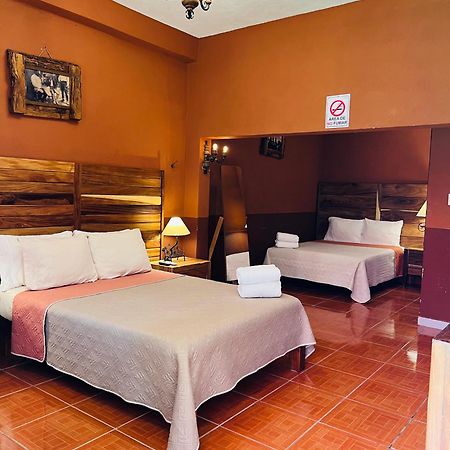 Hosteria Casa Marquez Леон Экстерьер фото