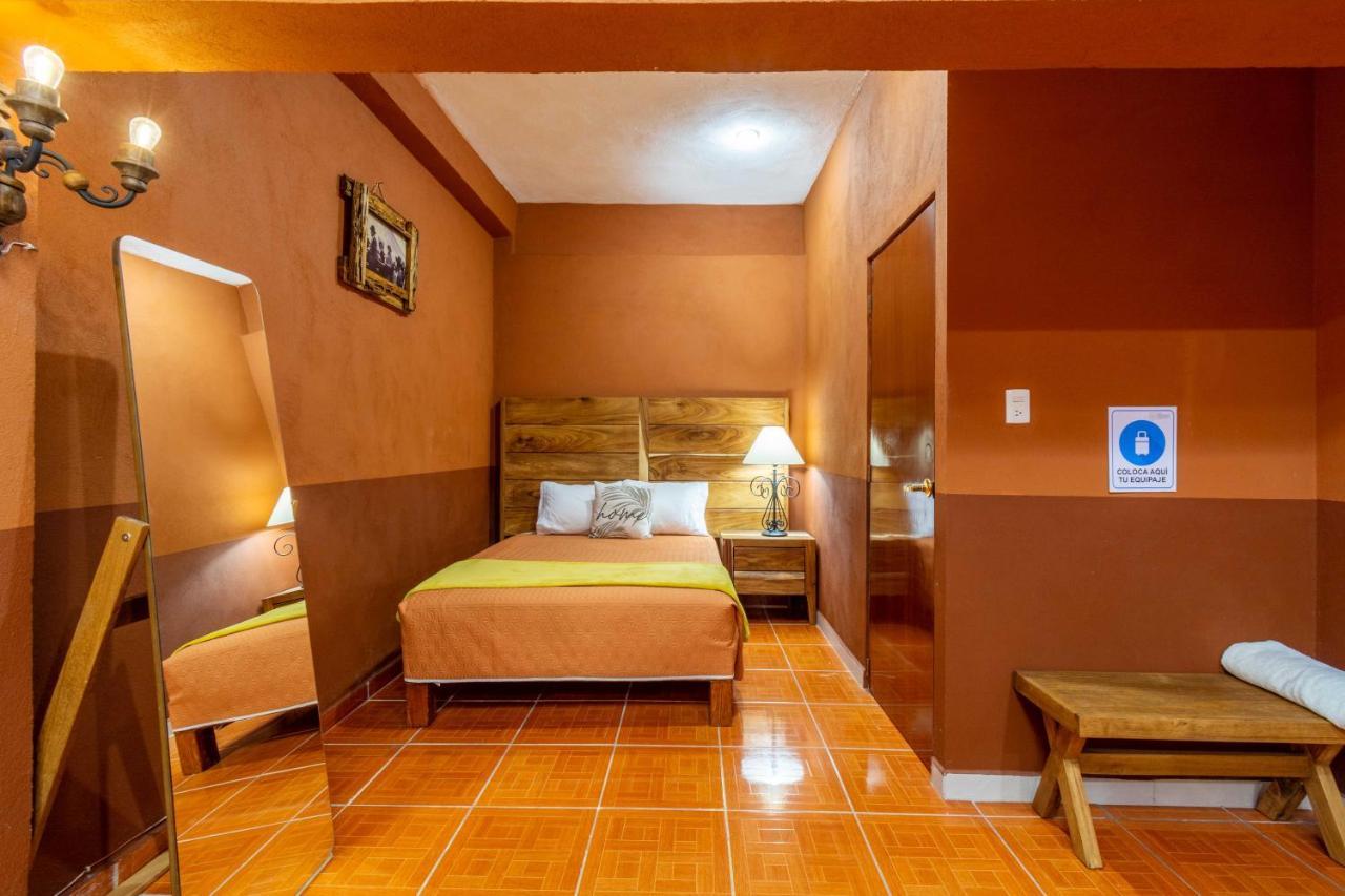 Hosteria Casa Marquez Леон Экстерьер фото