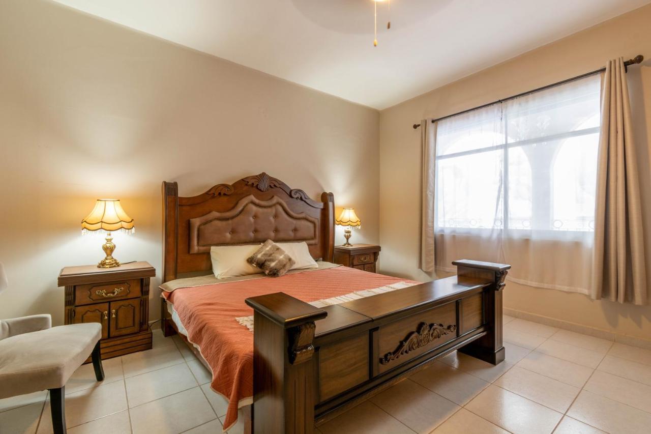 Hosteria Casa Marquez Леон Экстерьер фото