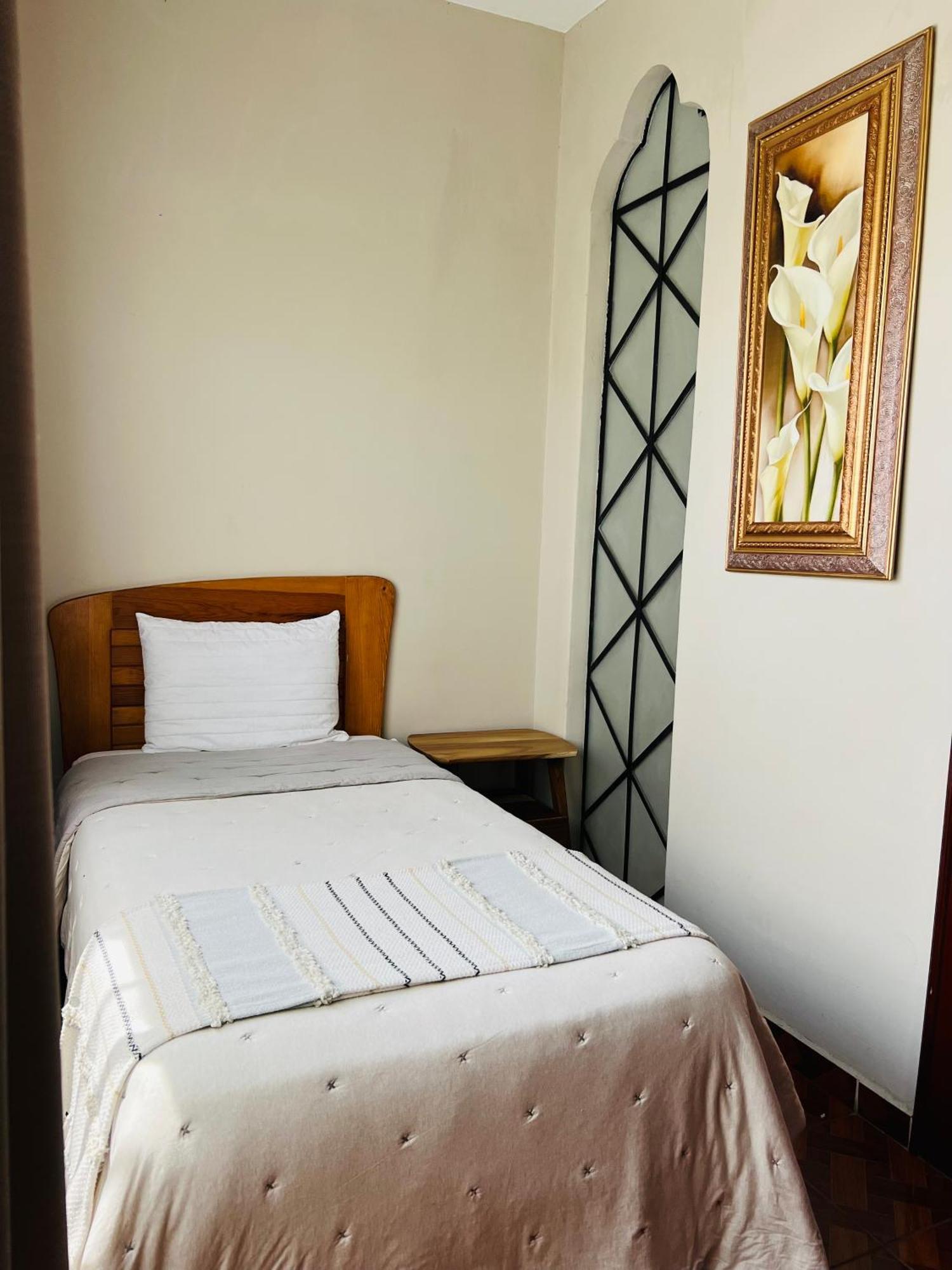 Hosteria Casa Marquez Леон Экстерьер фото